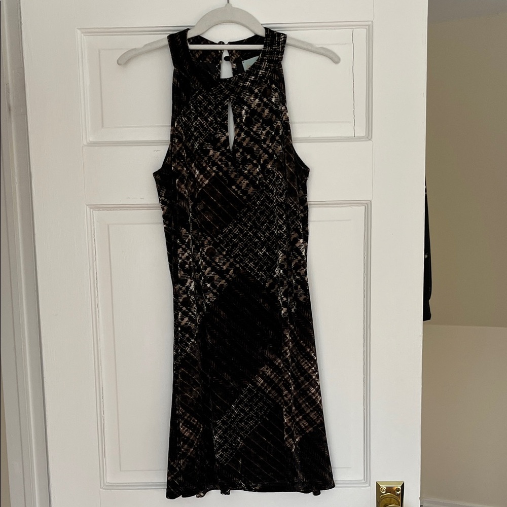 Veronica M Dress size small